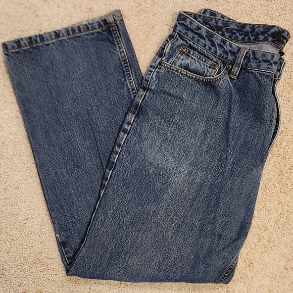 Van Heusen baggy jeans - size 36 waist by 32 length - Picture 9 of 9